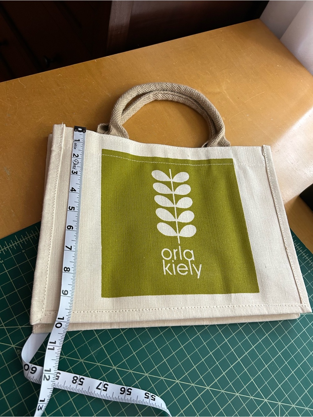 Set of two Orla Kiely Burlap Tote Bags - Picture 3 of 10